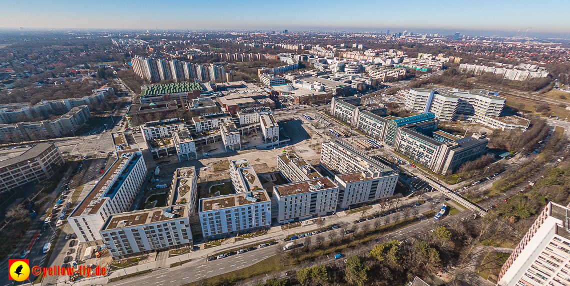 15.02.2023 - Luftbilder Perlach Plaza, Allianz, Wacker, Rentenversicherung, PEP